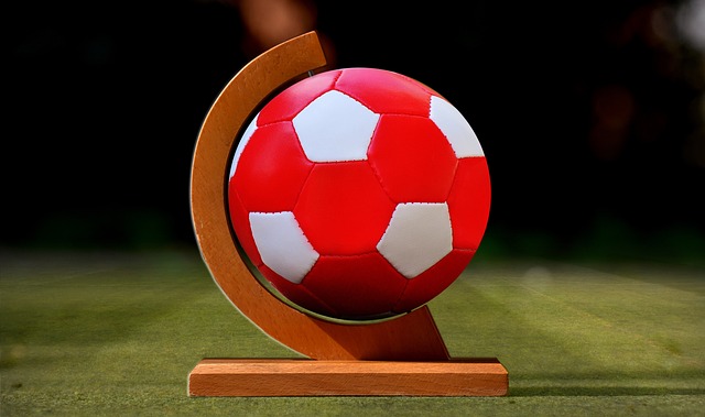 并非全球足 并非全球足